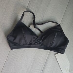 lNWT Lululemon athletica Rehearsal Bra  Midnight Black Bralette